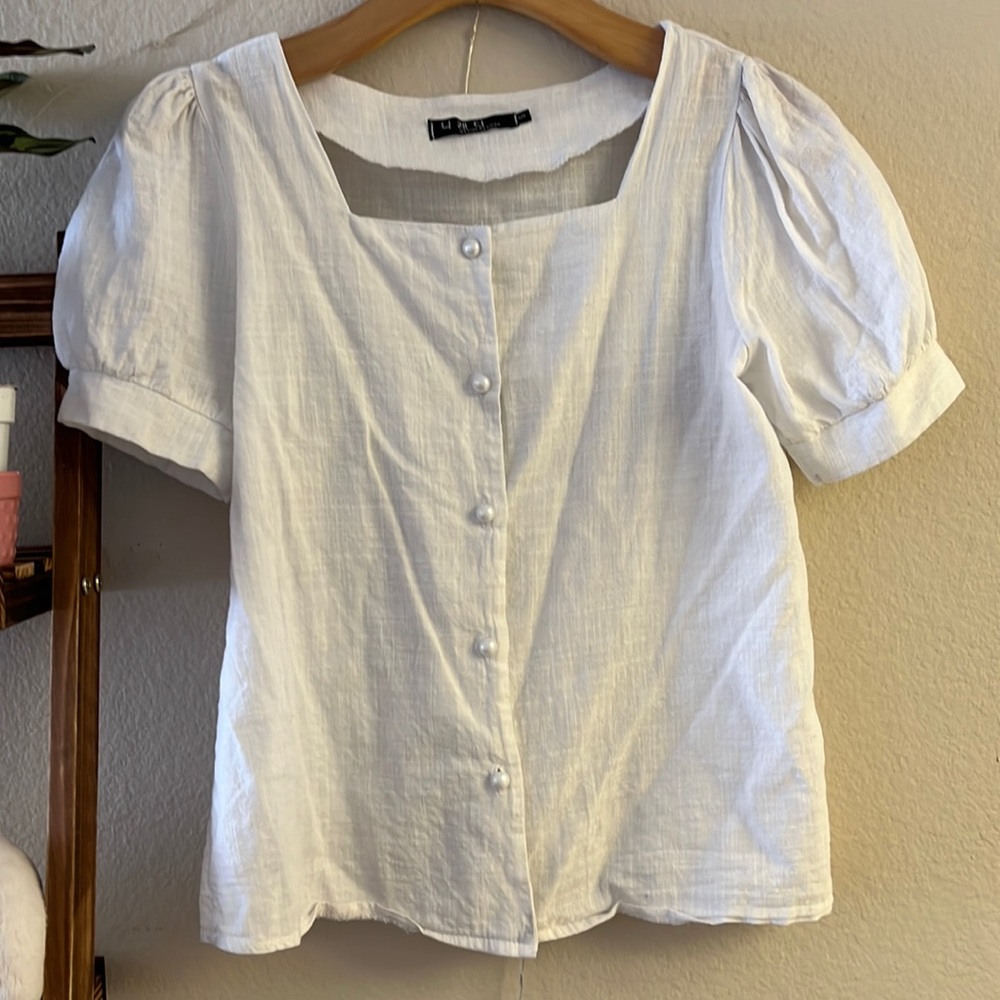 Puff sleeve square neck blouse